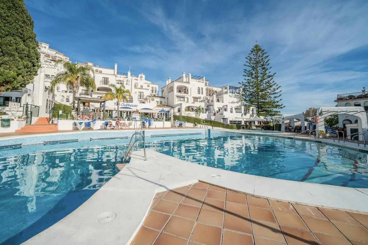 Freshly Renovated, Modern Penthouse Pueblo Evita! location